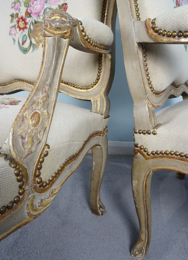 A Fine Pair Of Painted and Gilt French Armchairs (17).JPG